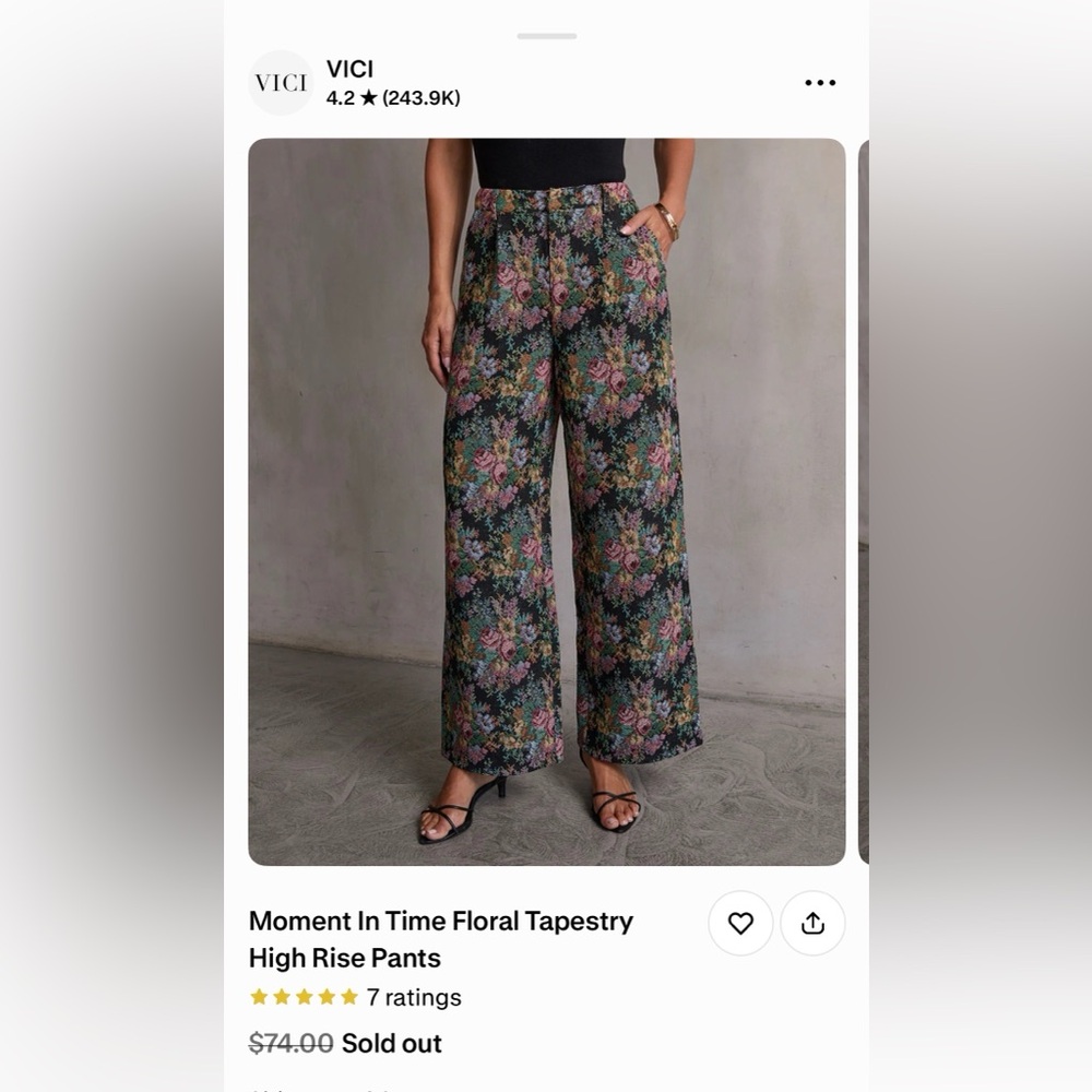 Vici // Moment in Time// Floral Tapestry Pants// Medium// Sold Out// NWOT